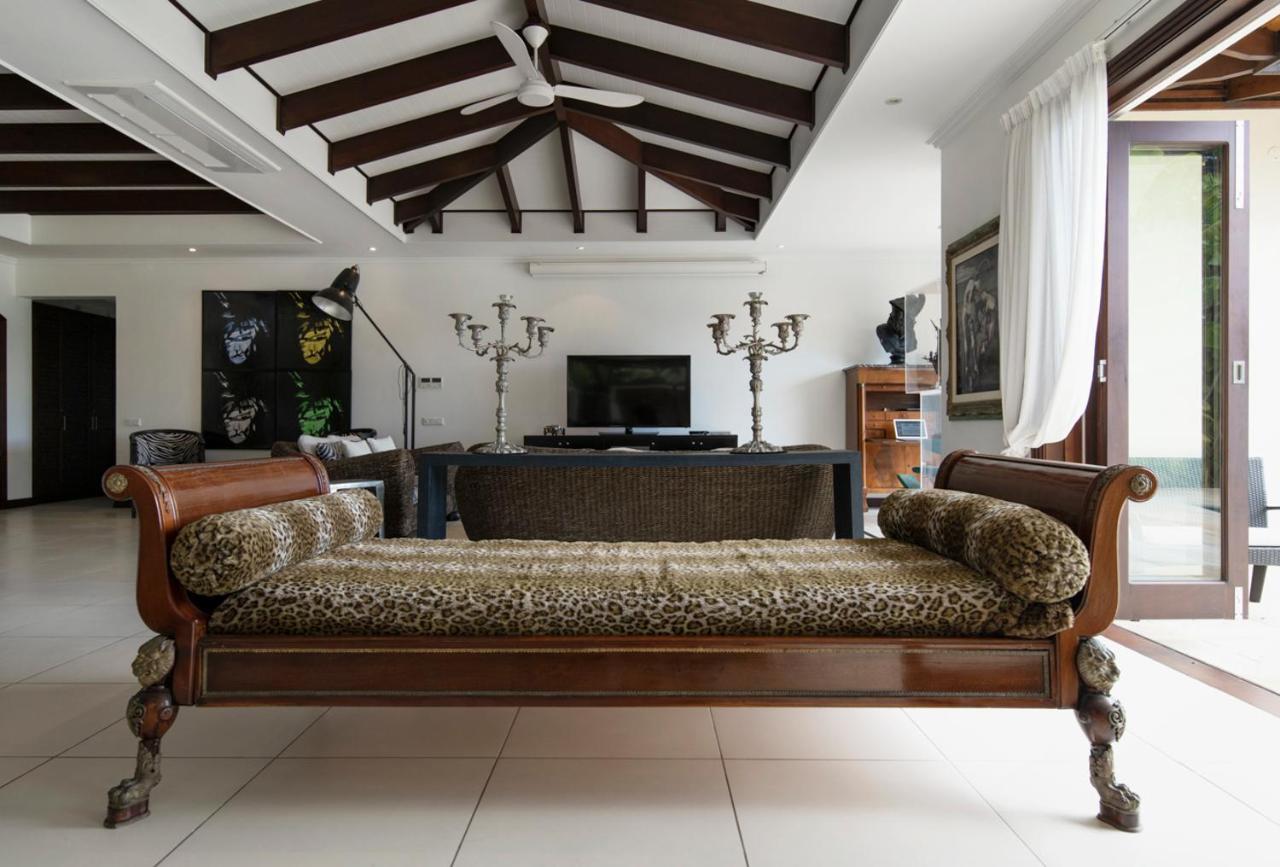 Dolce Luxury 235 *